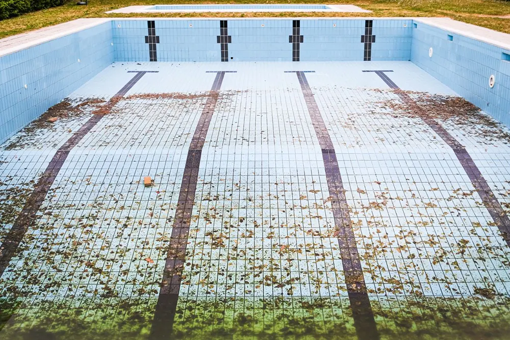 Swimming pool company in Dubai — pool by EnergiaWorks